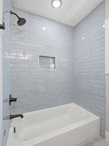 4016 Locke Avenue, Fort Worth, TX 76107