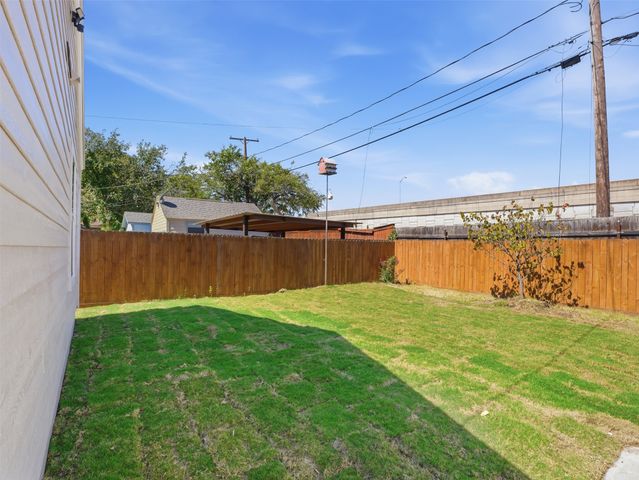 4016 Locke Avenue, Fort Worth, TX 76107