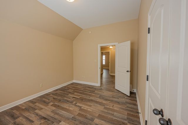 5231 NEWTON OAK CIR, Memphis, TN 38117