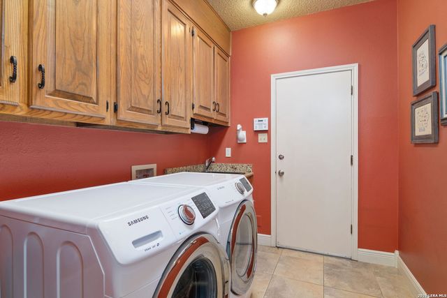 39 CAMPDEN CIR, San Antonio, TX 78218