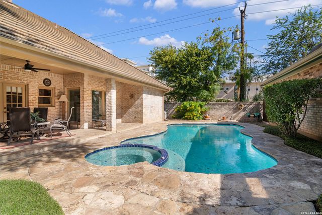 39 CAMPDEN CIR, San Antonio, TX 78218