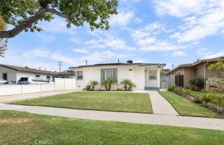 2121 Valencia, Santa Ana, CA 92706