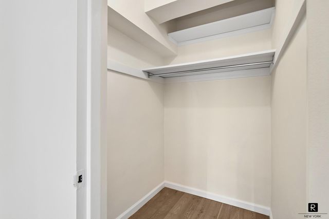 301 E 48th St Apt 8K, New York City, NY 10017