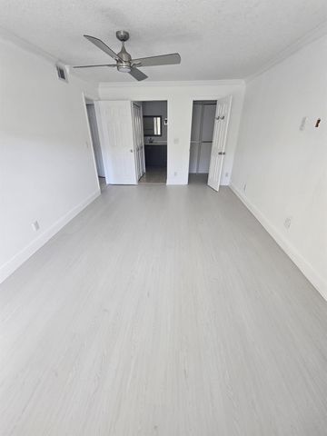 6287 BAY CLUB Drive 2, Fort Lauderdale, FL 33308