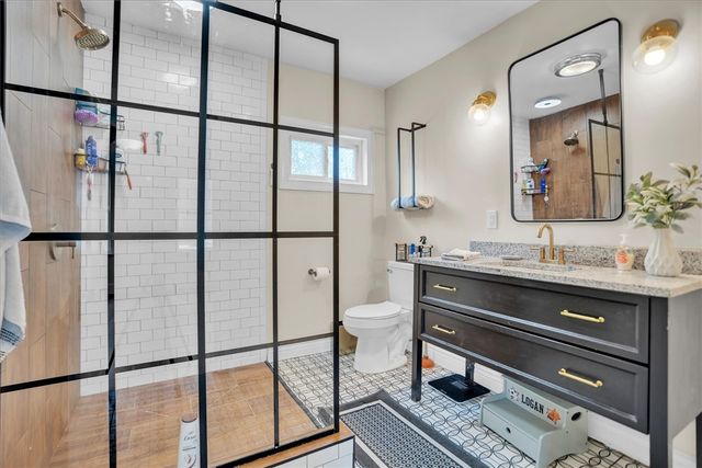 20 Barney Street, Warren, RI 02885