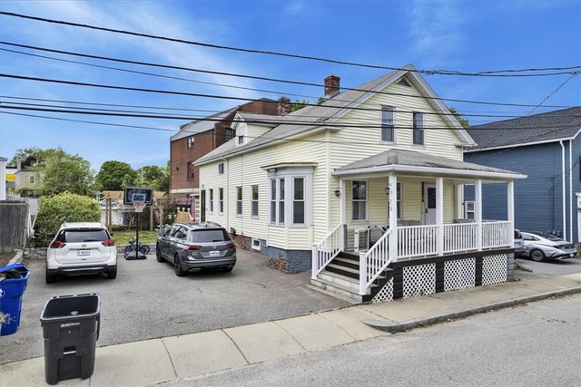 20 Barney Street, Warren, RI 02885
