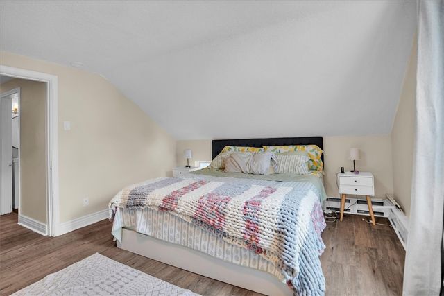 20 Barney Street, Warren, RI 02885