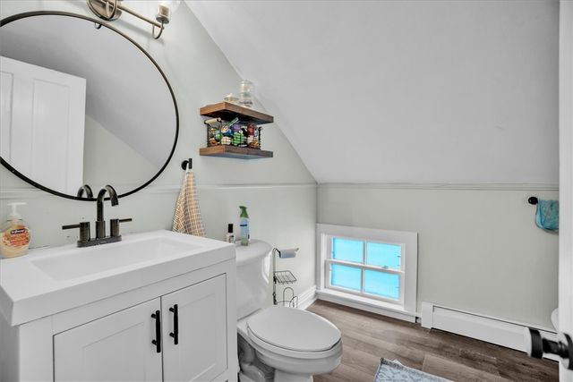 20 Barney Street, Warren, RI 02885