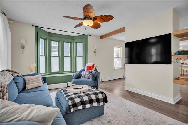 20 Barney Street, Warren, RI 02885