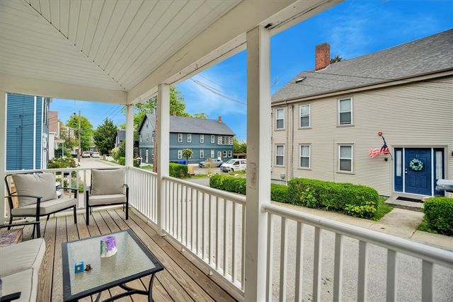 20 Barney Street, Warren, RI 02885