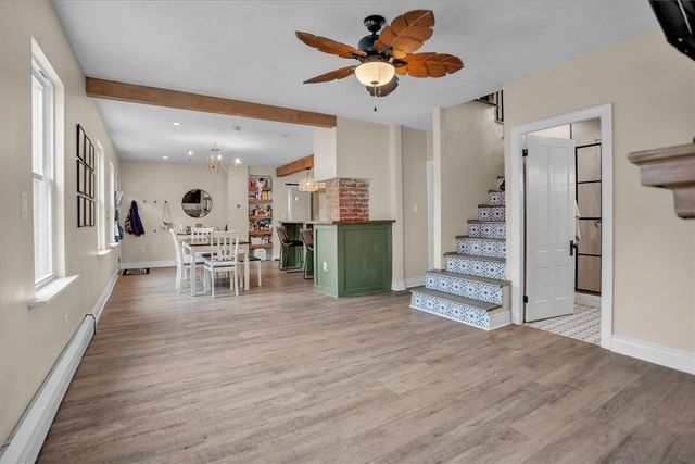 20 Barney Street, Warren, RI 02885