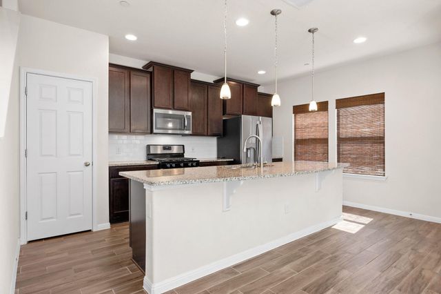 2304 S Lakeline BLVD 563, Cedar Park, TX 78613