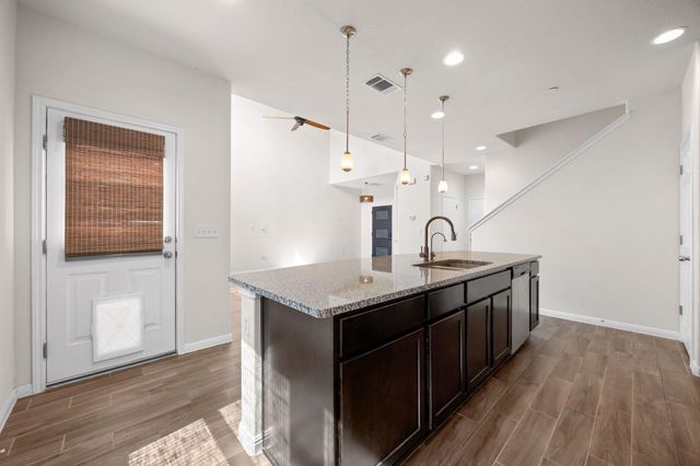 2304 S Lakeline BLVD 563, Cedar Park, TX 78613