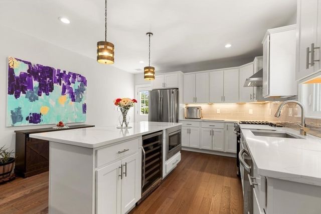 20 Mystic 2, Medford, MA 02155