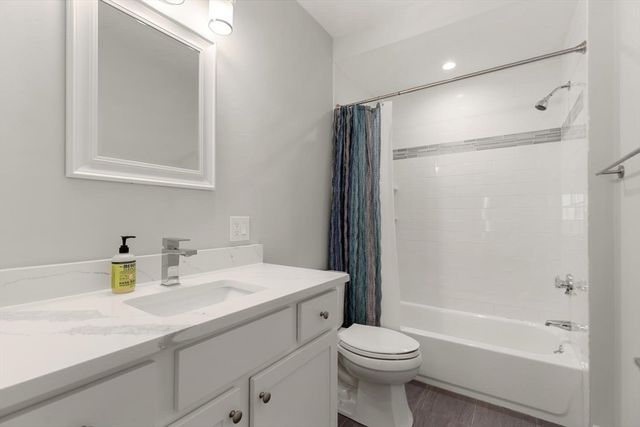 20 Mystic 2, Medford, MA 02155