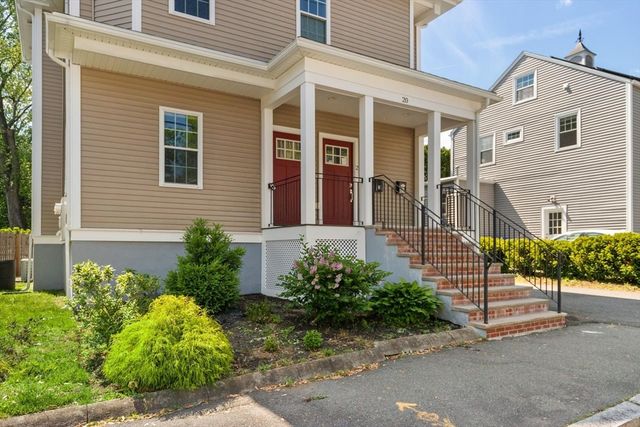 20 Mystic 2, Medford, MA 02155