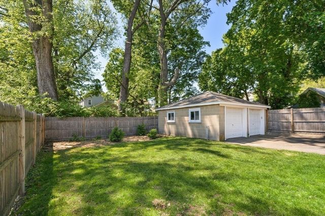 20 Mystic 2, Medford, MA 02155
