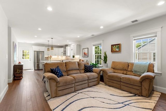 20 Mystic 2, Medford, MA 02155