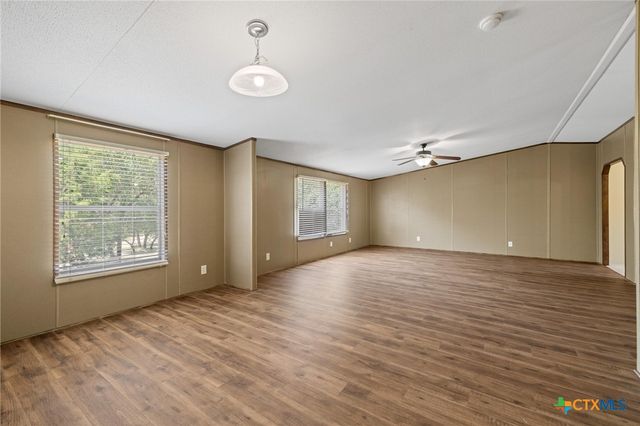 105 Jordan Drive, Belton, TX 76513