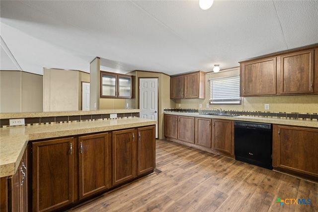105 Jordan Drive, Belton, TX 76513