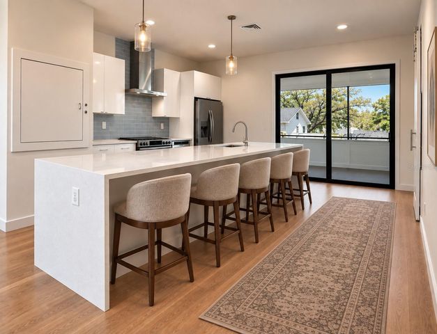 532 W PLAZA PLACE 3, Tampa, FL 33602