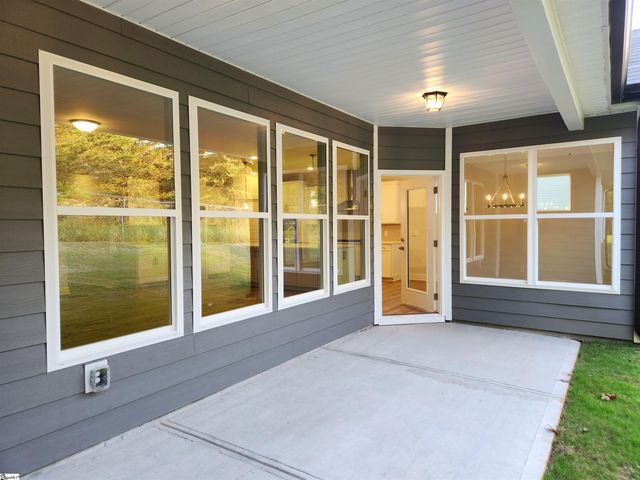 315 Old Shirley Road, Central, SC 29530