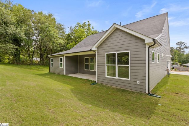315 Old Shirley Road, Central, SC 29530