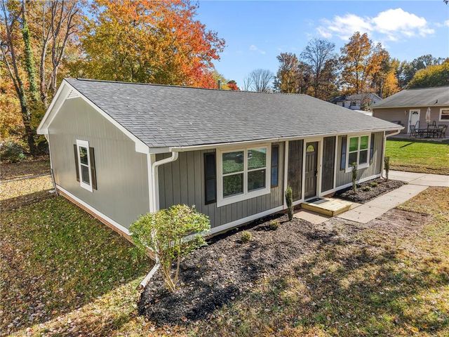 3005 Longford Avenue, Greensboro, NC 27406