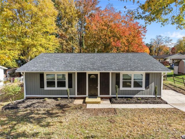 3005 Longford Avenue, Greensboro, NC 27406