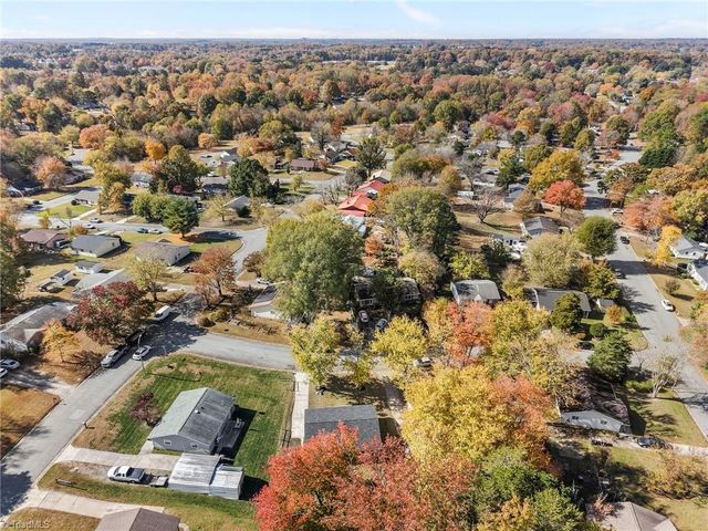 3005 Longford Avenue, Greensboro, NC 27406