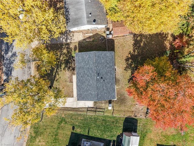 3005 Longford Avenue, Greensboro, NC 27406