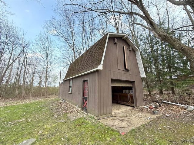 98 Hickory Grove Drive, New Haven, NY 13126