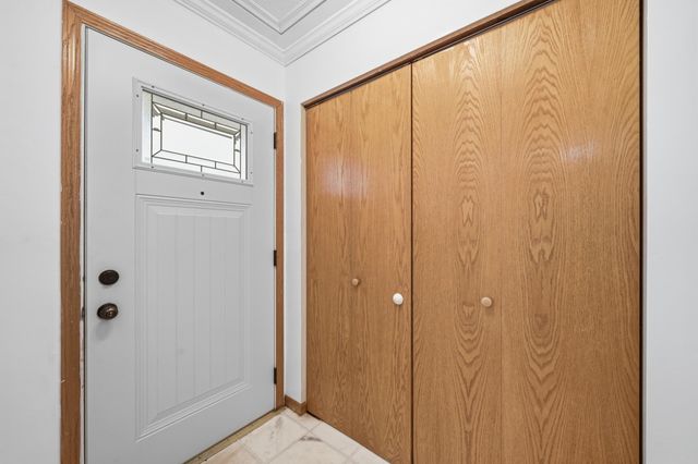5038 N 4th Street, Minneapolis, MN 55430