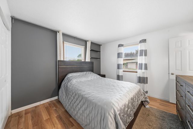 5038 N 4th Street, Minneapolis, MN 55430