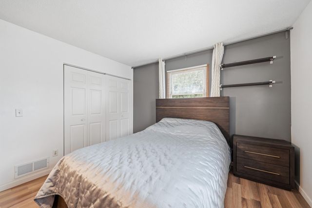 5038 N 4th Street, Minneapolis, MN 55430
