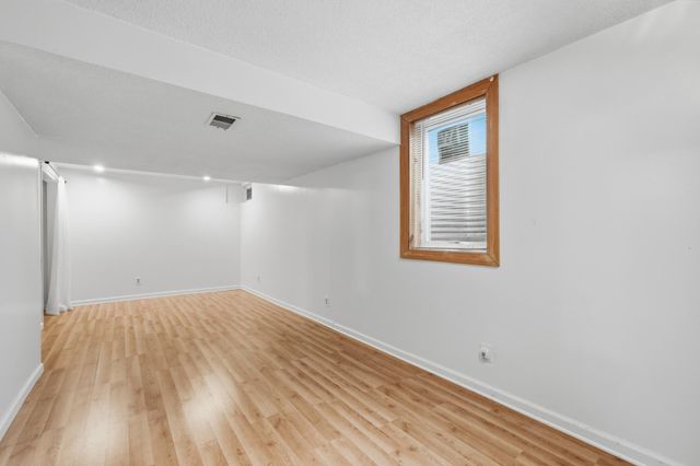 5038 N 4th Street, Minneapolis, MN 55430