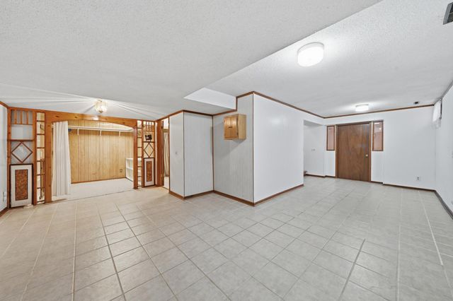5038 N 4th Street, Minneapolis, MN 55430