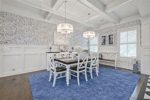17095 S Demi Drive, Loch Lloyd, MO 64012