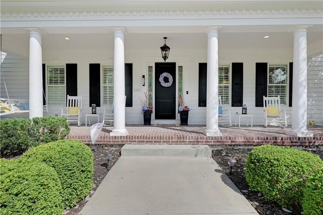 17095 S Demi Drive, Loch Lloyd, MO 64012