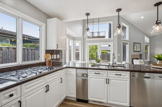 405 Kelly Avenue, Half Moon Bay, CA 94019