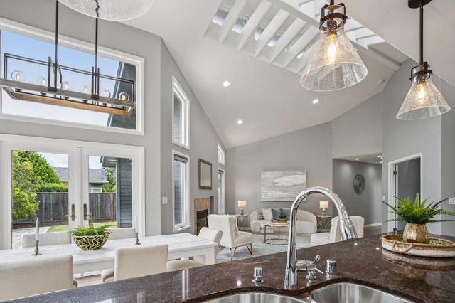 405 Kelly Avenue, Half Moon Bay, CA 94019