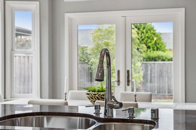 405 Kelly Avenue, Half Moon Bay, CA 94019