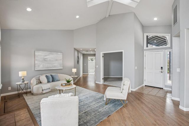 405 Kelly Avenue, Half Moon Bay, CA 94019