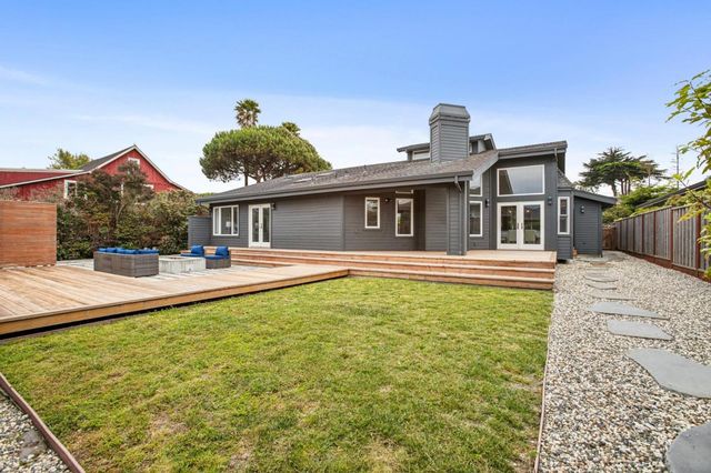 405 Kelly Avenue, Half Moon Bay, CA 94019