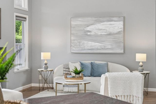 405 Kelly Avenue, Half Moon Bay, CA 94019
