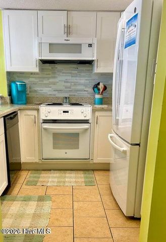 2000 New River Inlet Road 1204, N Topsail Beach, NC 28460