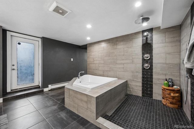 1025 E 17th Avenue 1, Denver, CO 80218