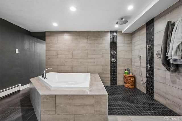 1025 E 17th Avenue 1, Denver, CO 80218