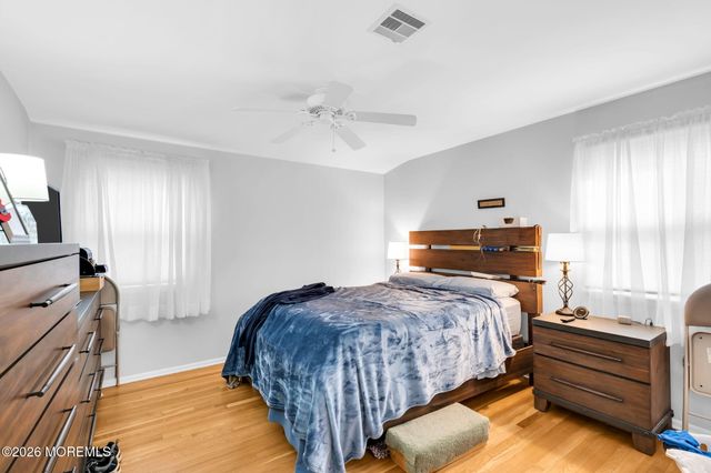 86 Northumberland Drive, Toms River, NJ 08757