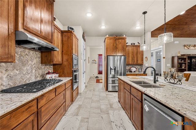 2031 Heritage Loop, Nolanville, TX 76559